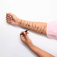 Dip Eyeliner Waterproof 24h   Dip Eyeliner Waterproof 24h   4